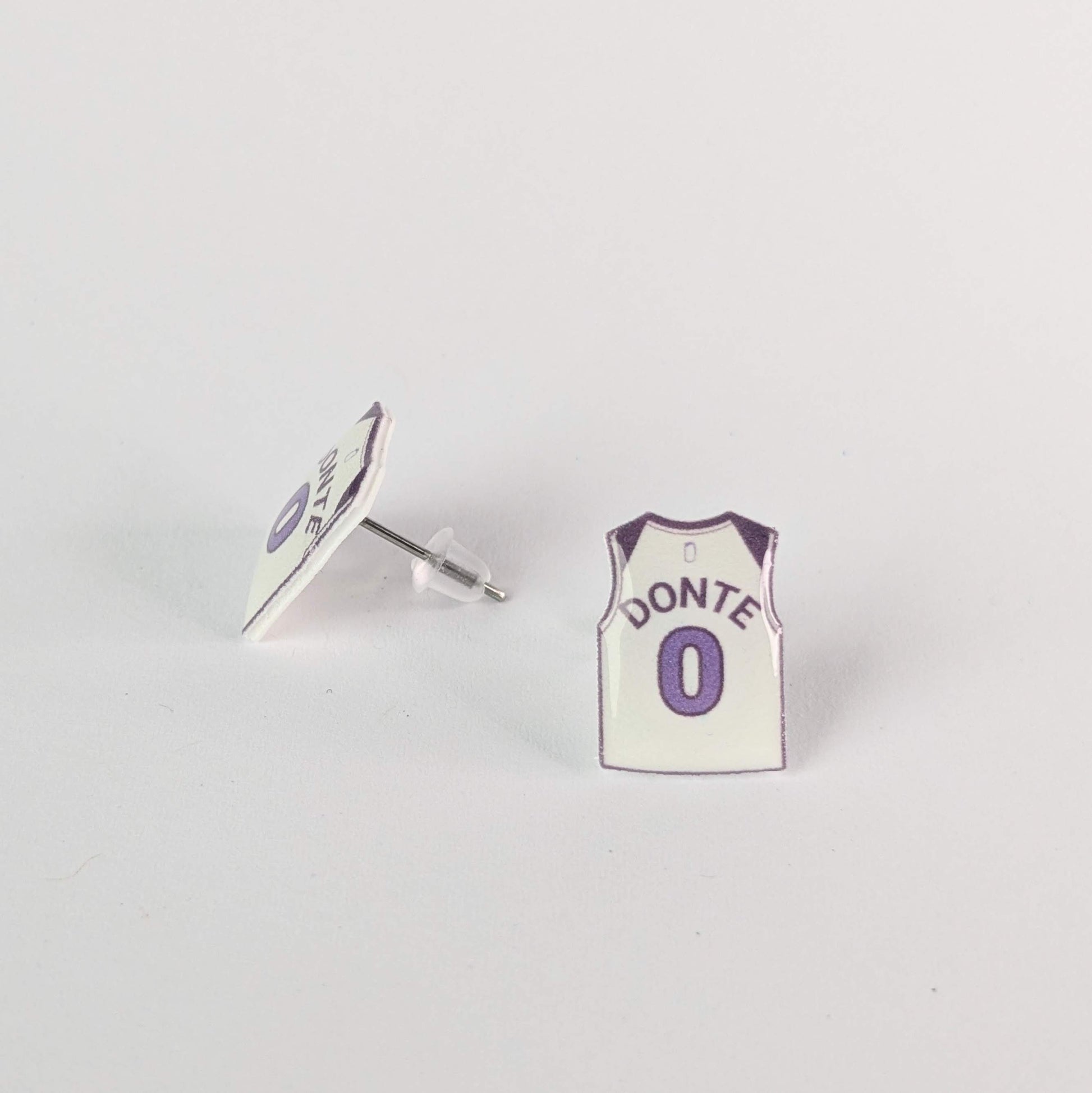 Basketball jersey earrings with 'Donte' and number '0' on a light gray background